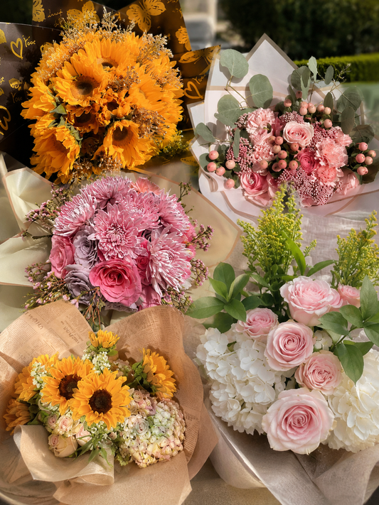 Atelier Choice- Wrapped Bouquet
