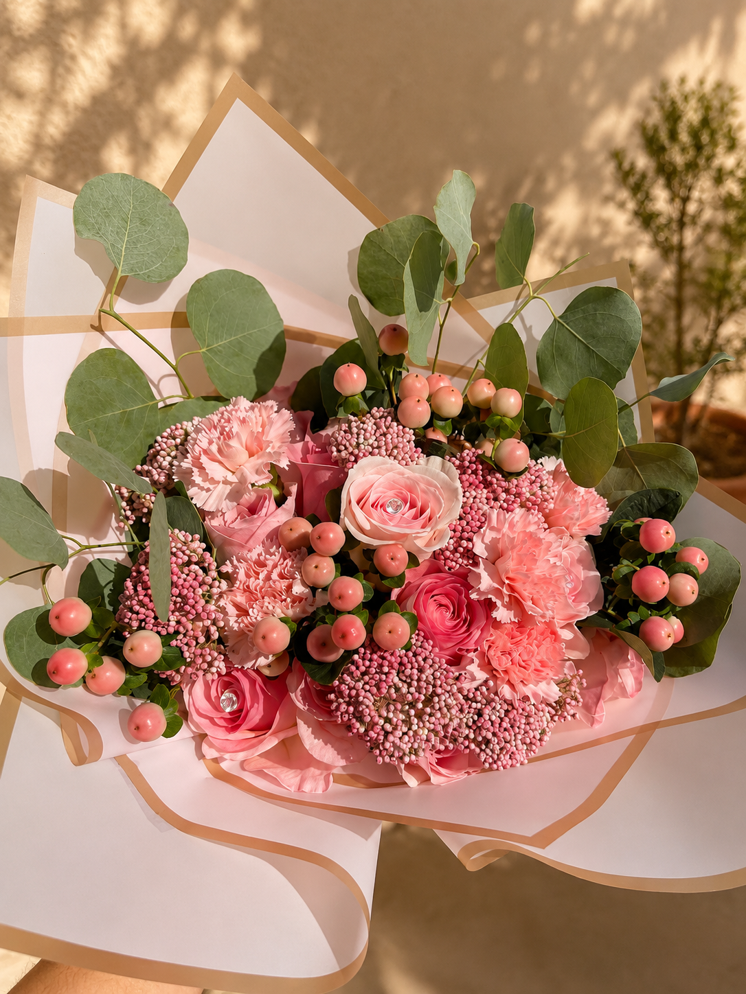 Atelier Choice- Wrapped Bouquet